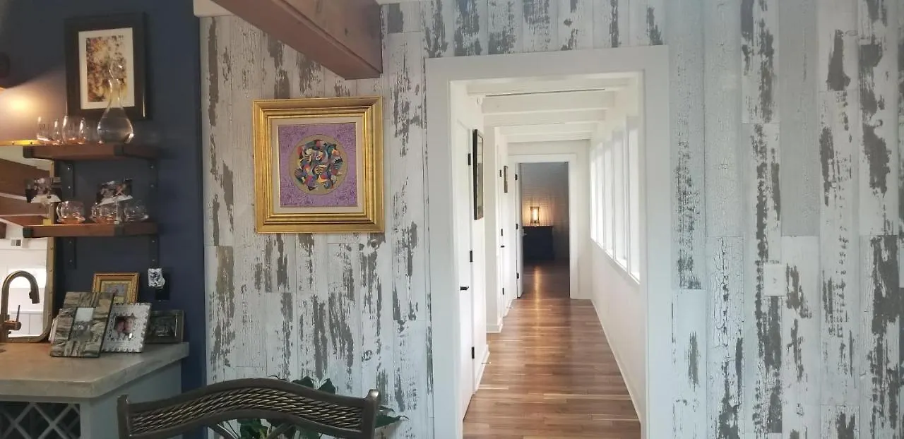 Spectacular Home In Middletown With Acres Of Privacy Louisville Prázdninový dům