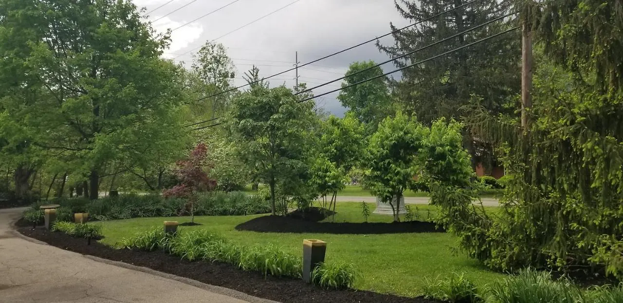 別荘 Spectacular Home In Middletown With Acres Of Privacyルイスビル 米国