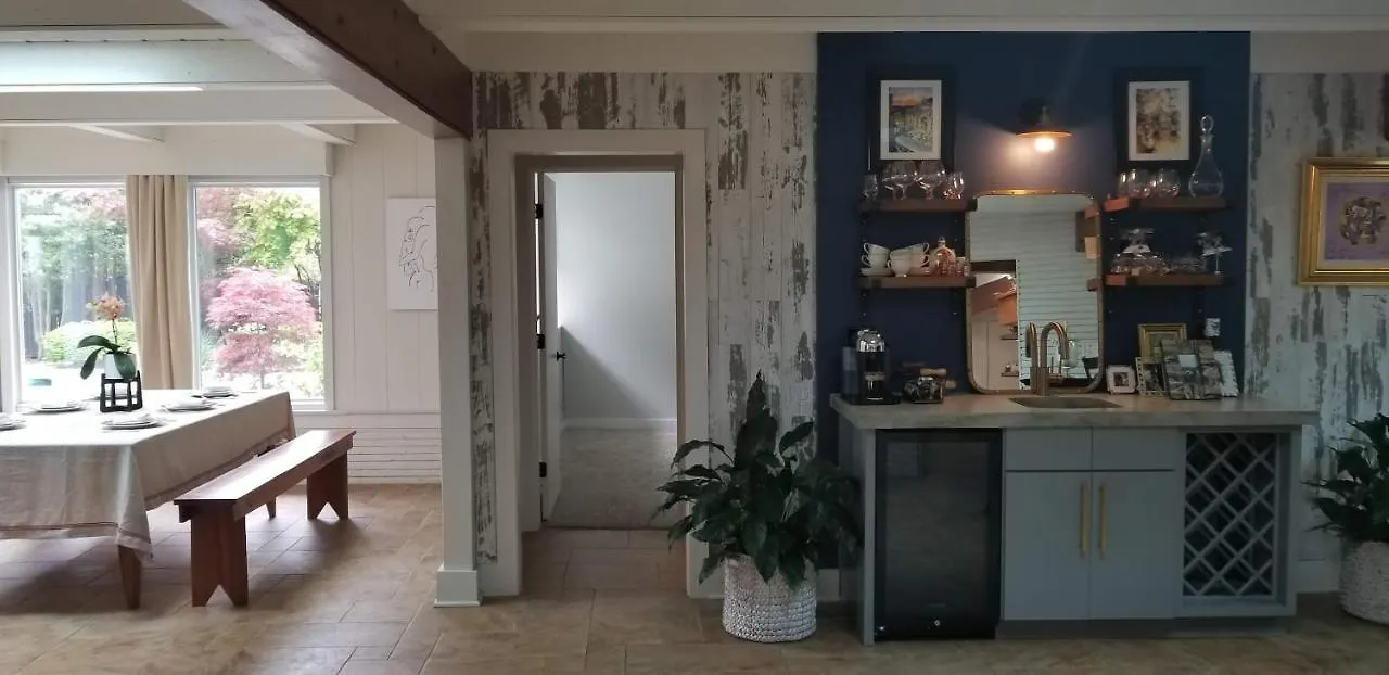 別荘 Spectacular Home In Middletown With Acres Of Privacyルイスビル 米国